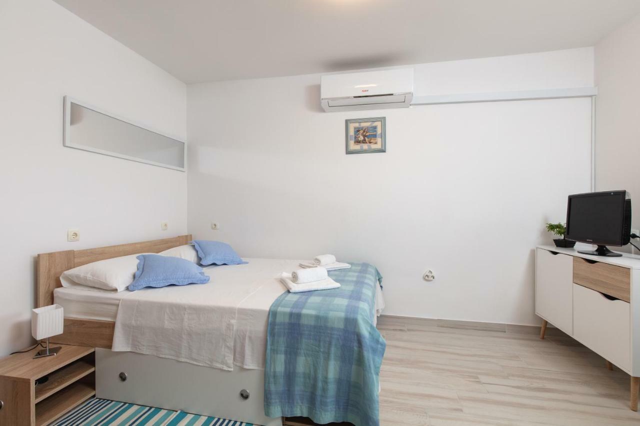 Appartement Le Ines à Split Extérieur photo