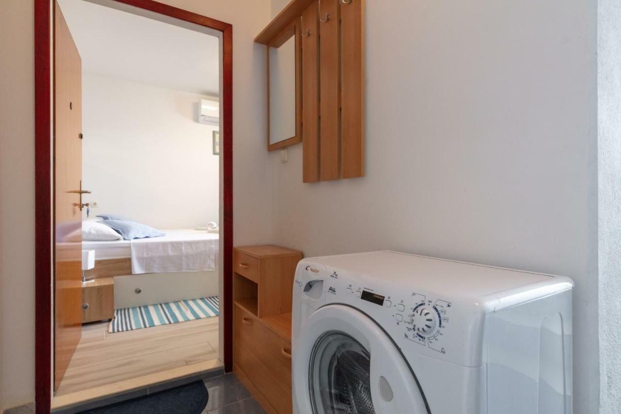 Appartement Le Ines à Split Extérieur photo