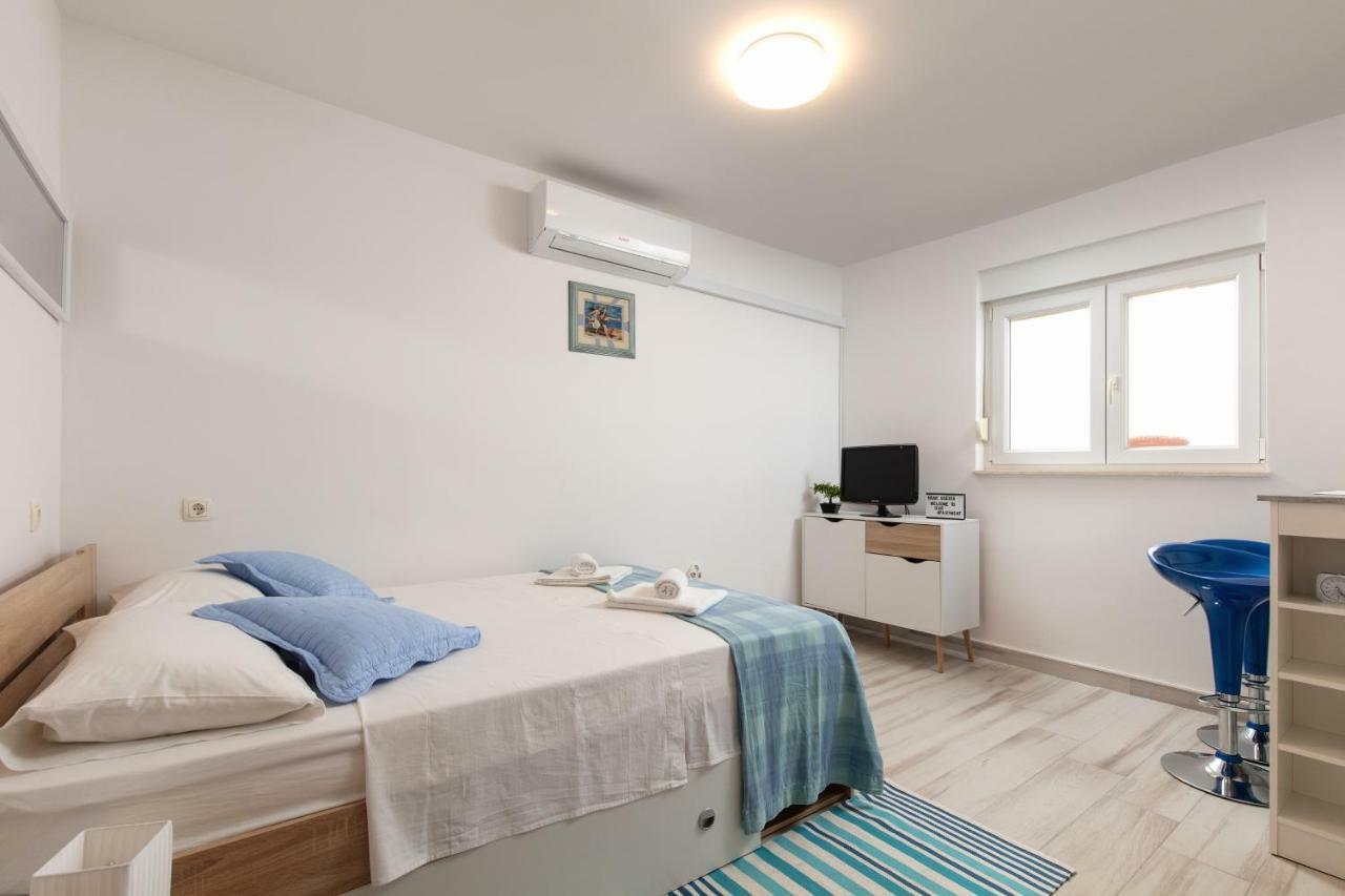 Appartement Le Ines à Split Extérieur photo